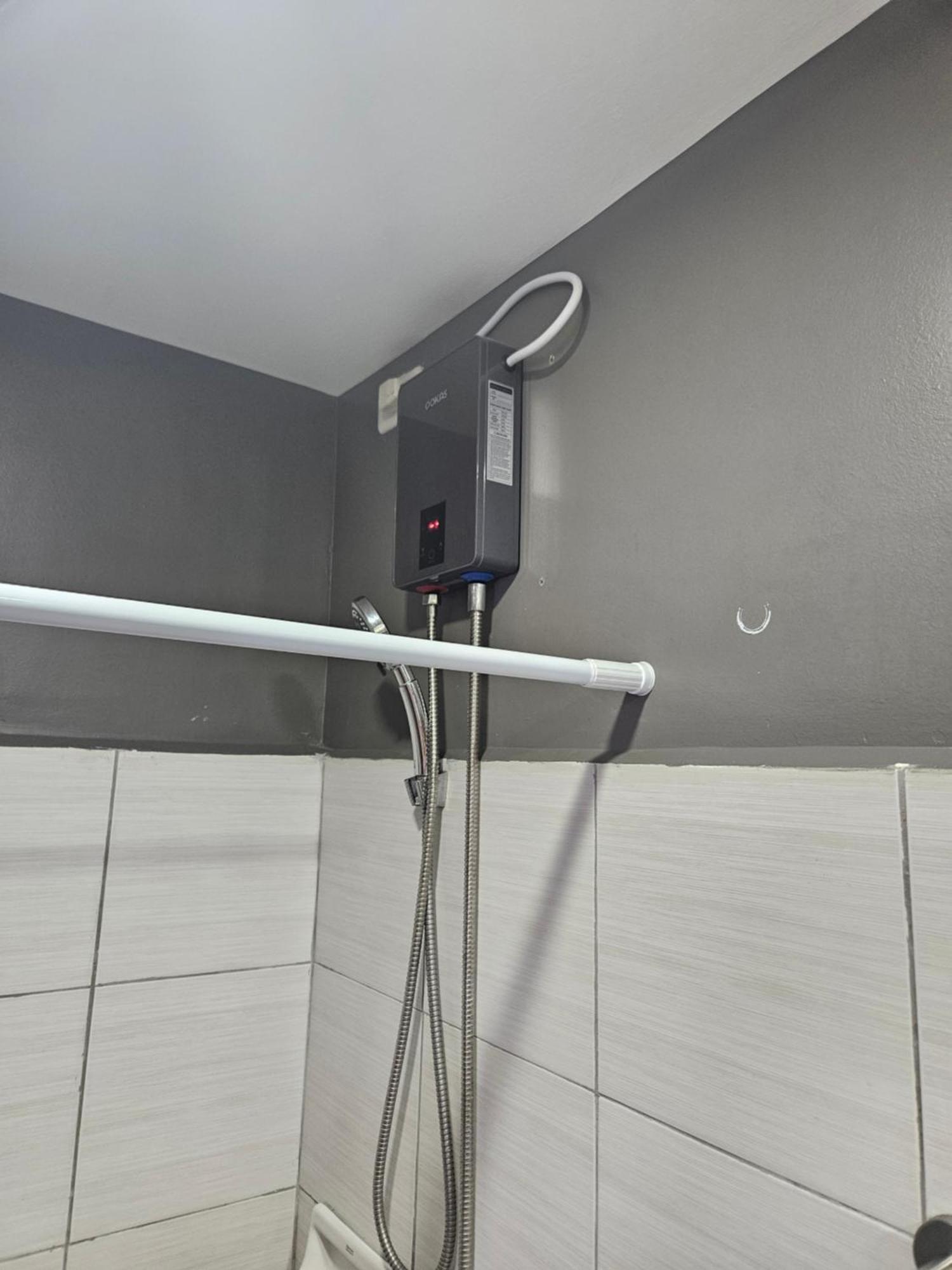 2-Bedroom Boutique City Condo - Newly Renovated! Cebu Zewnętrze zdjęcie
