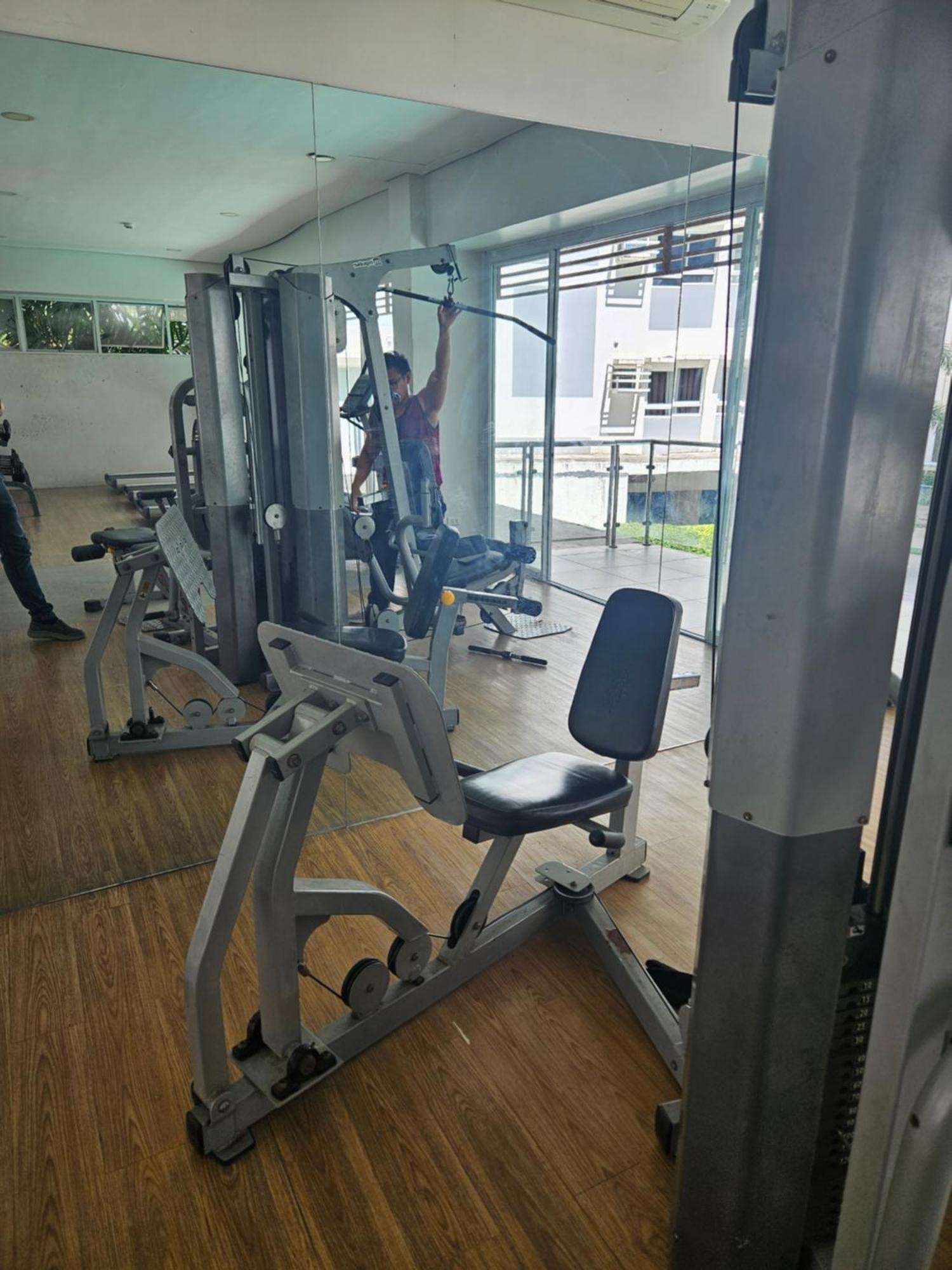 2-Bedroom Boutique City Condo - Newly Renovated! Cebu Zewnętrze zdjęcie