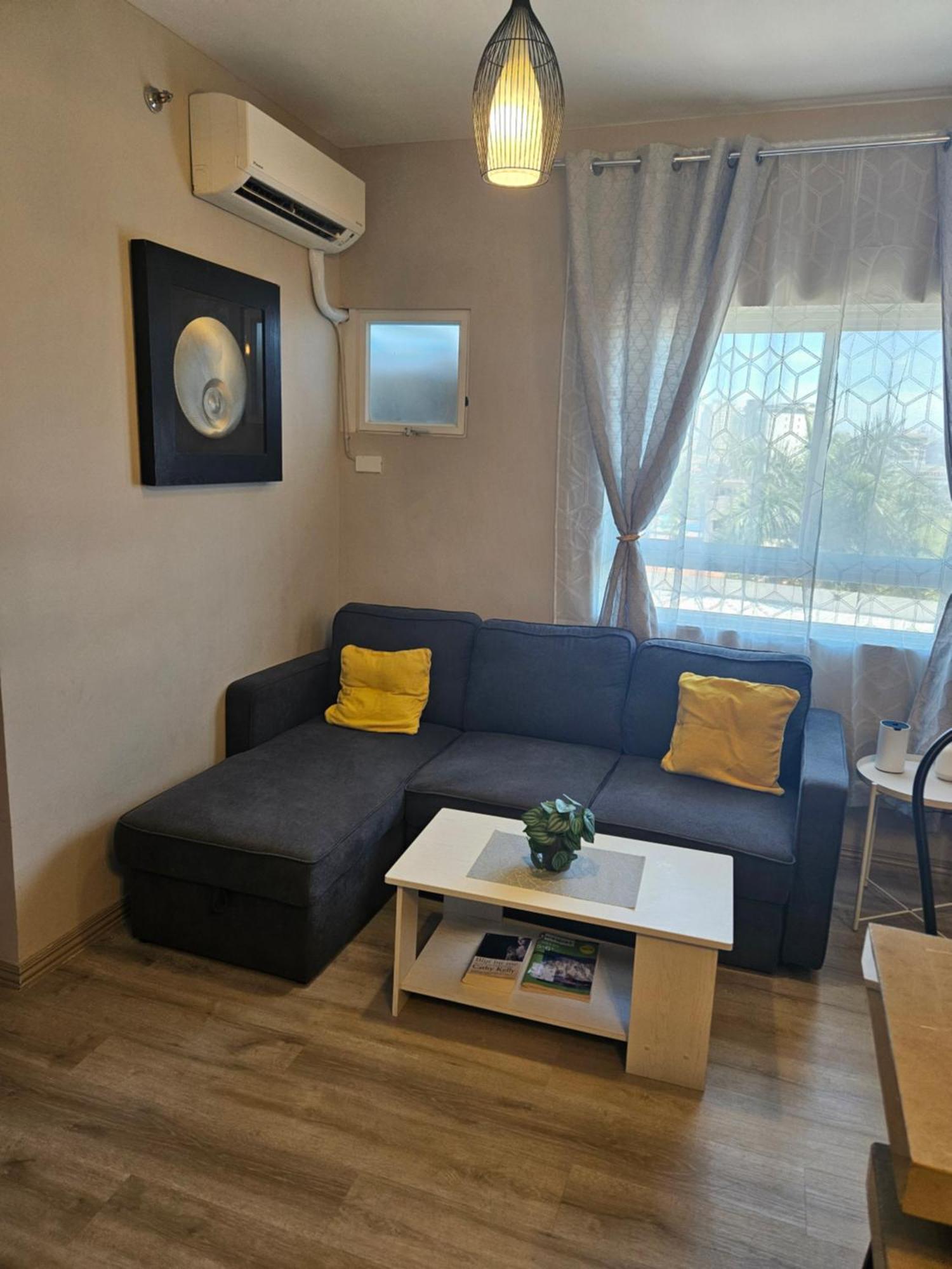 2-Bedroom Boutique City Condo - Newly Renovated! Cebu Zewnętrze zdjęcie