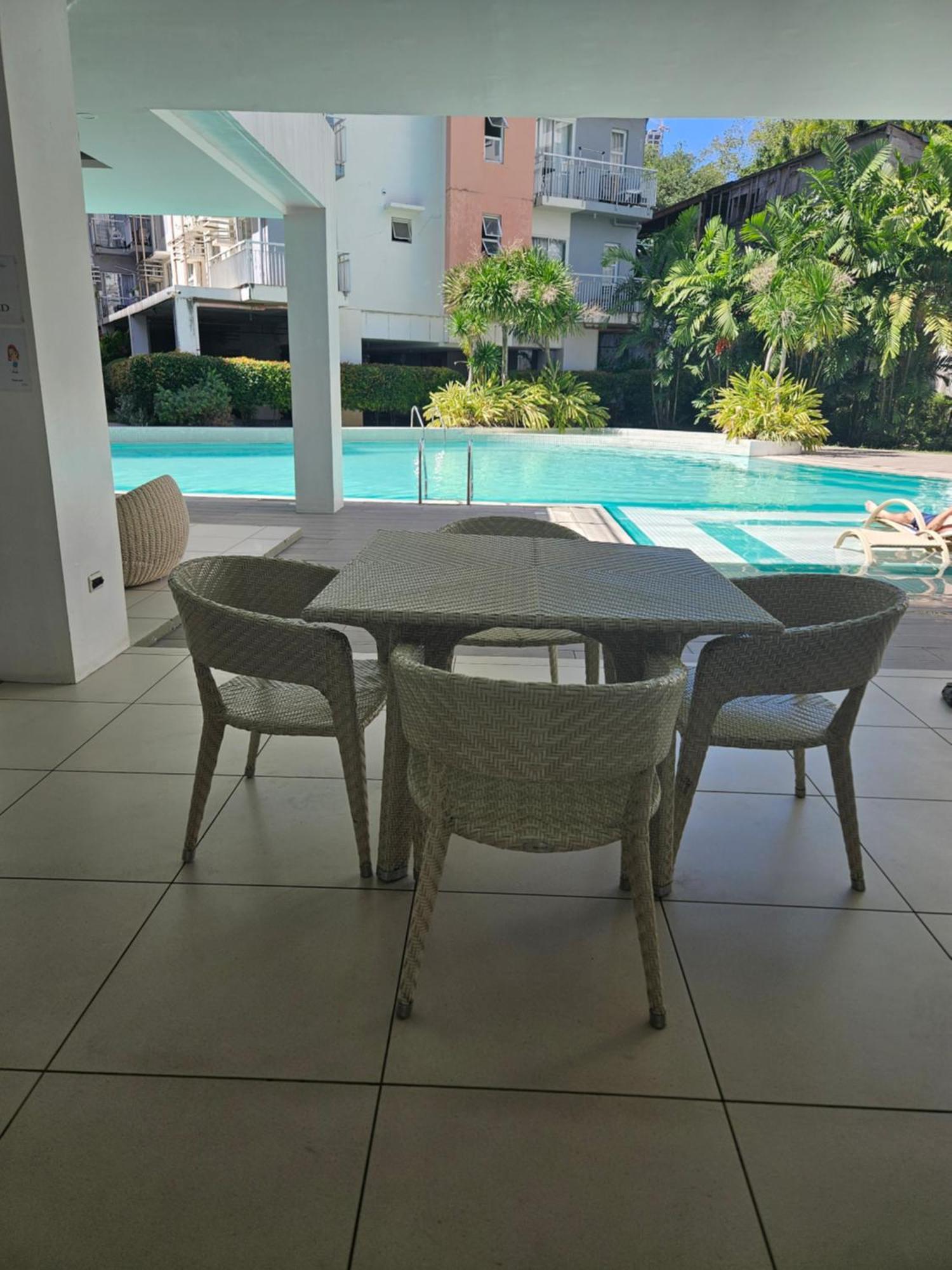 2-Bedroom Boutique City Condo - Newly Renovated! Cebu Zewnętrze zdjęcie